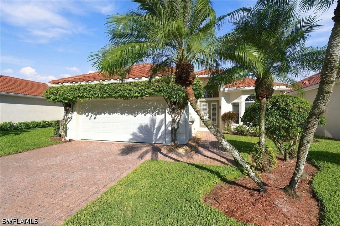 935 Fountain Run, Naples, FL