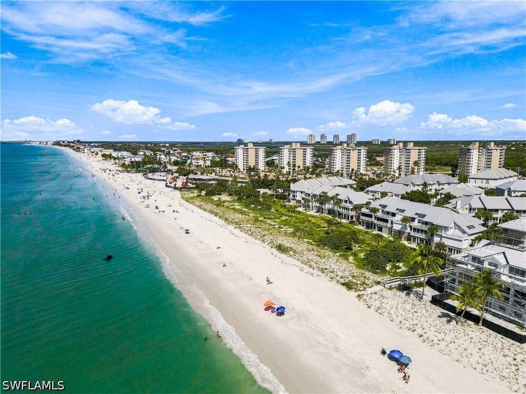 109 Barefoot Cir. #22, Bonita Springs, FL 34134