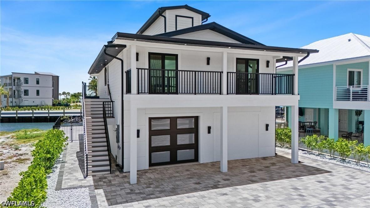910 3rd St., Fort Myers Beach, FL 33931
