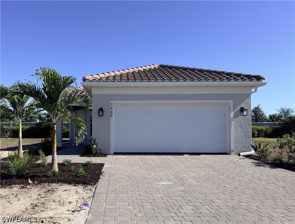 7449 Florida Elm Ct., North Fort Myers, FL 33917