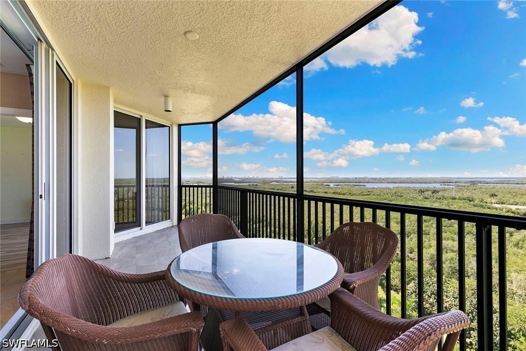 1065 Borghese Ln. #1002, Naples, FL 34114