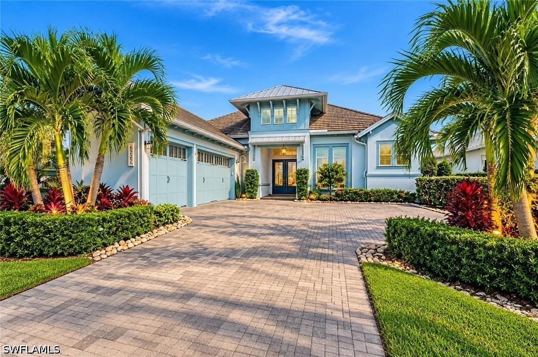 6223 Megans Bay Dr., Naples, FL 34113