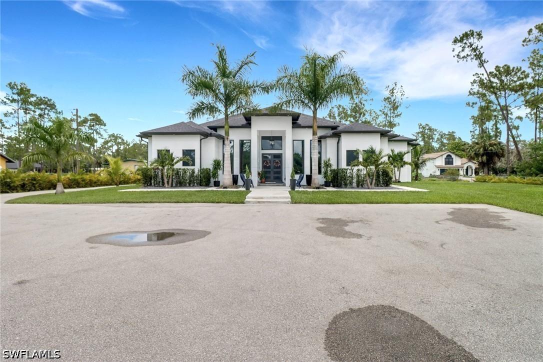 3737 14th Ave., Naples, FL 34120