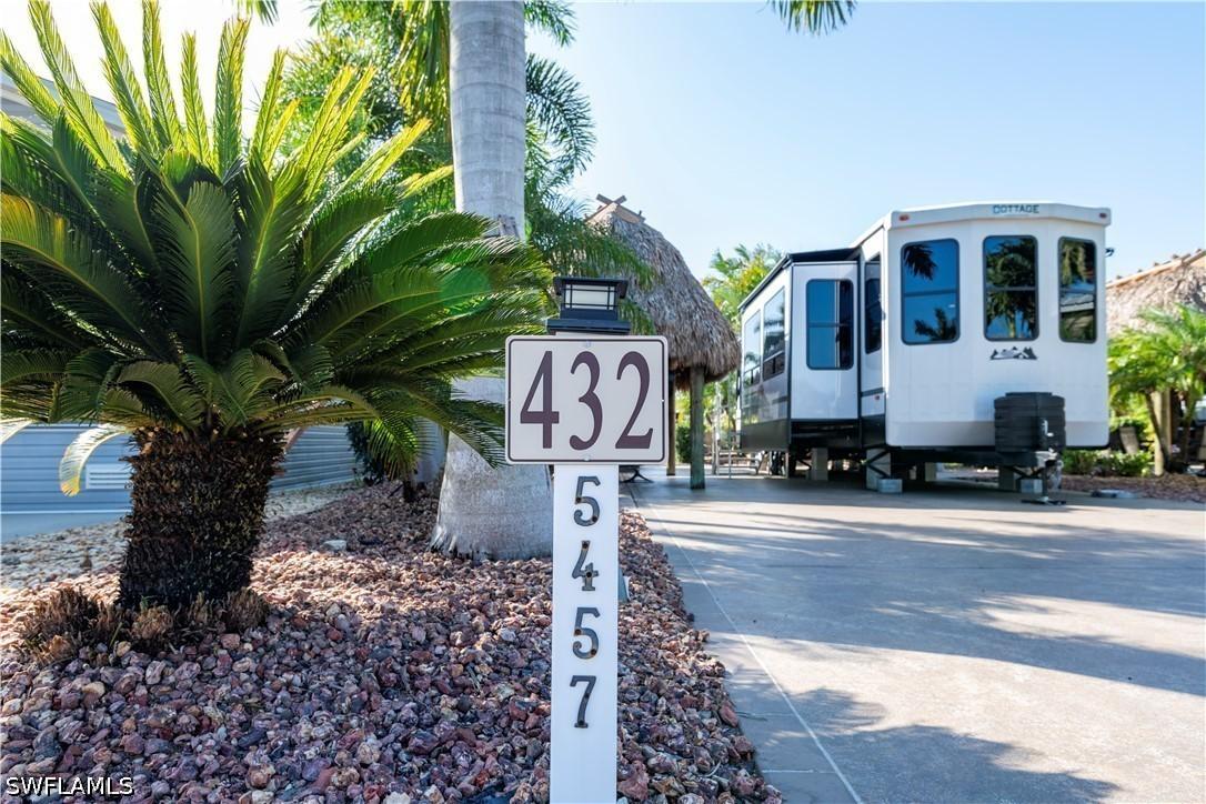 5457 Cypress Trail Resort Cir., Fort Myers, FL 33905