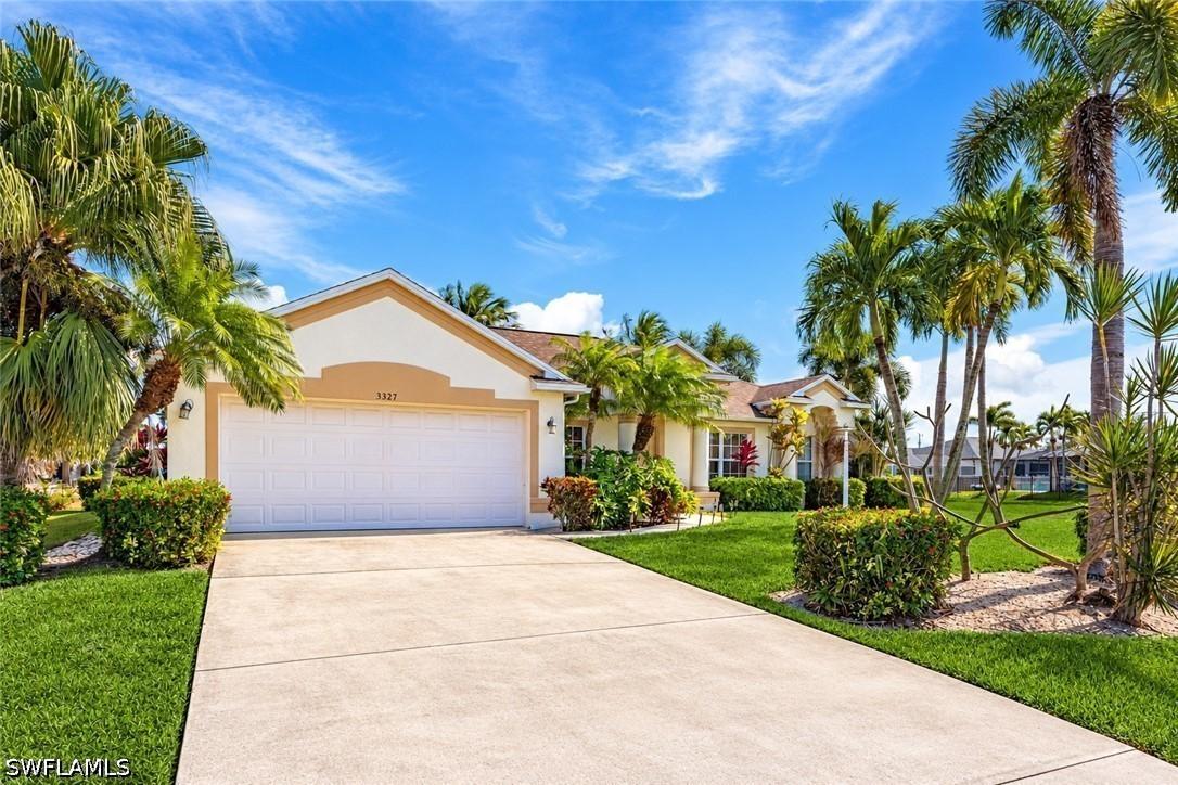 3327 SW 26th Ave., Cape Coral, FL 33914