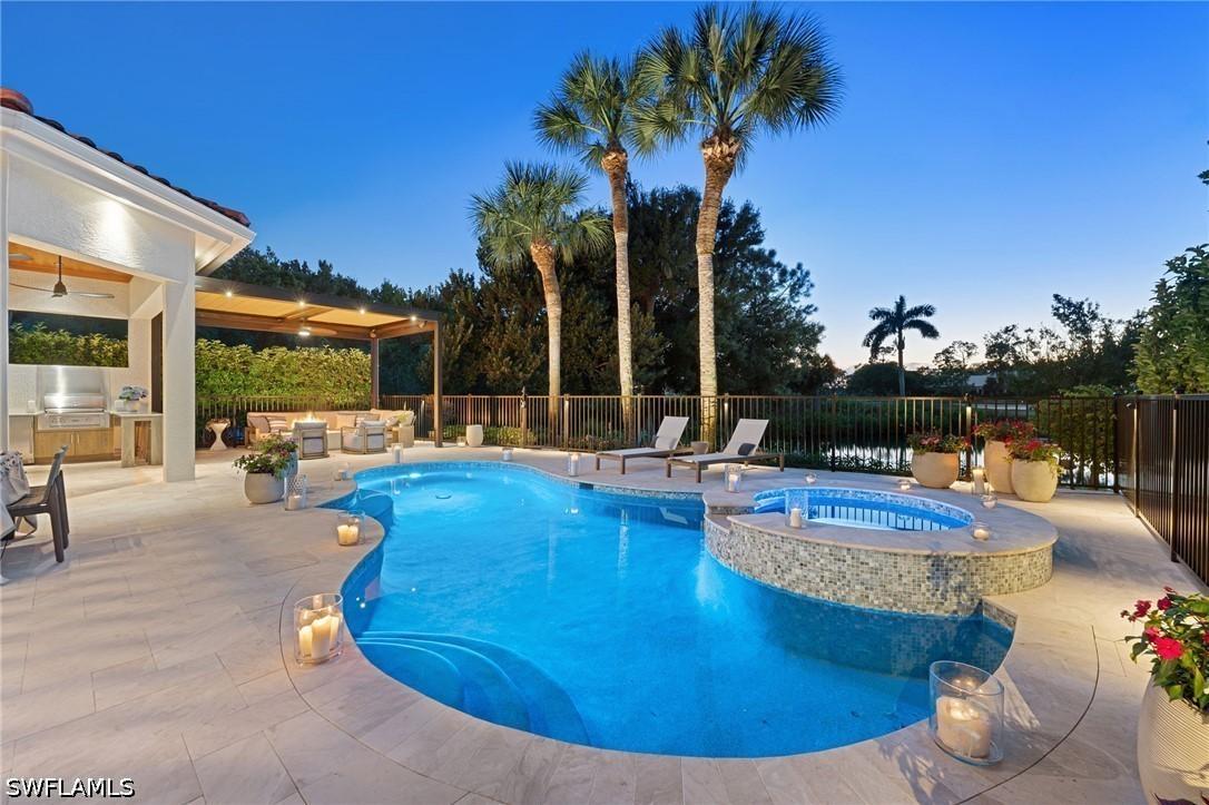 2614 L’ermitage Ln., Naples, FL 34105