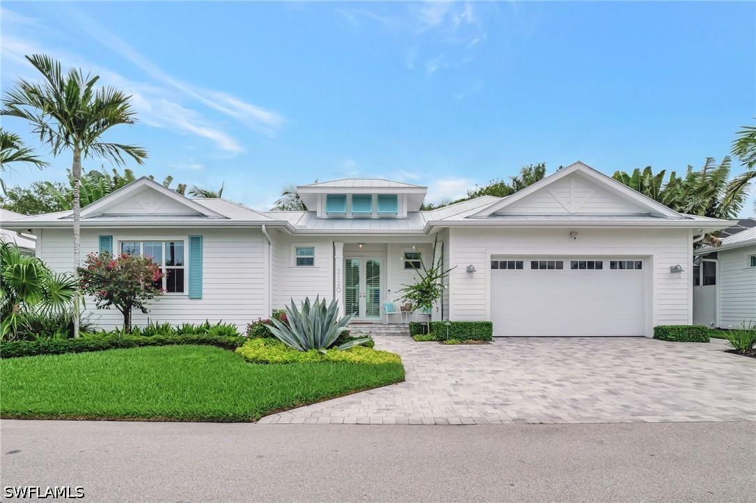 2120 Curtis St., Naples, FL 34112