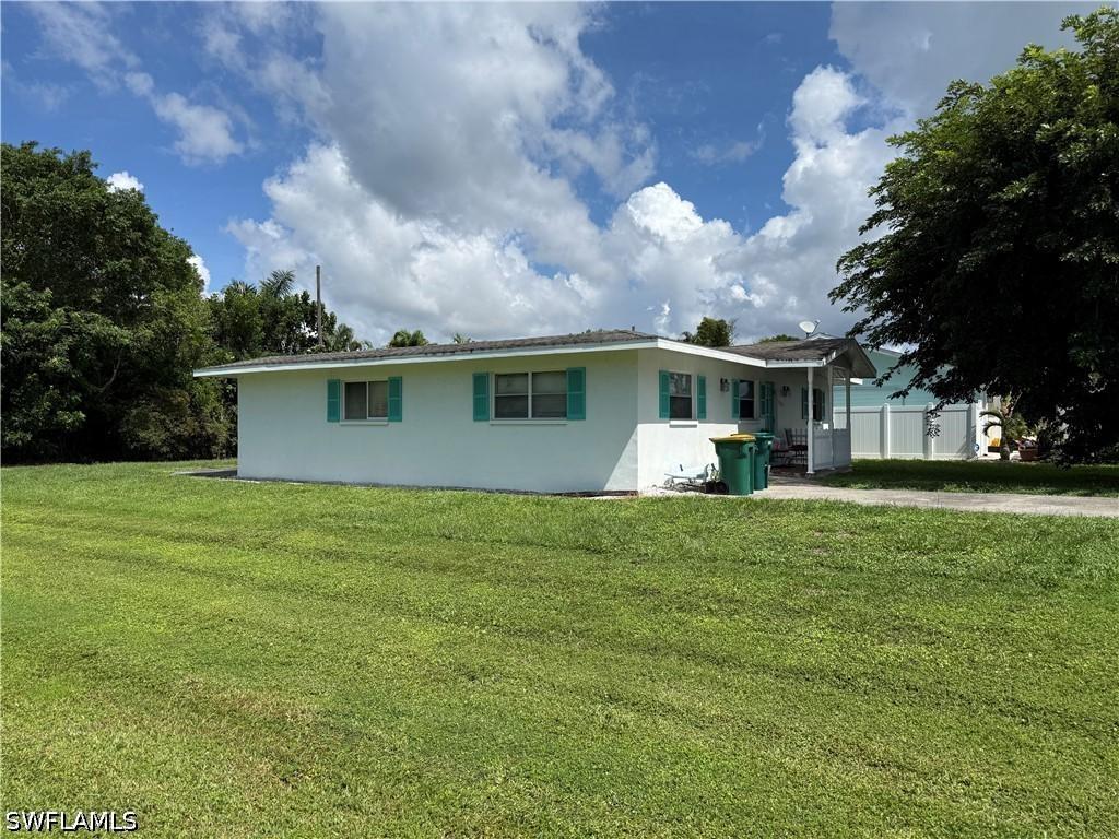 801 95th Ave., Naples, FL 34108