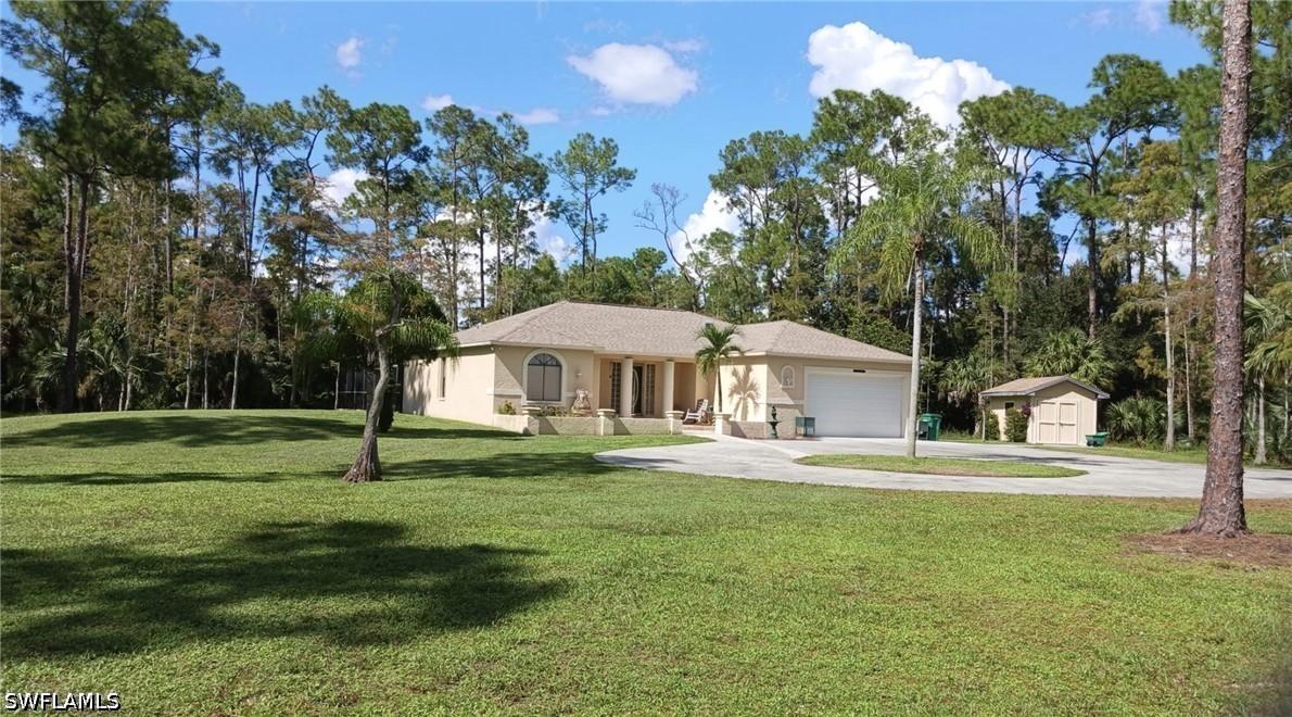 4707 7th Ave., Naples, FL 34119