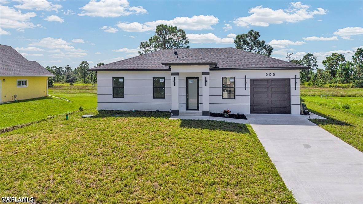 808 Foxtail St., Lehigh Acres, FL 33974