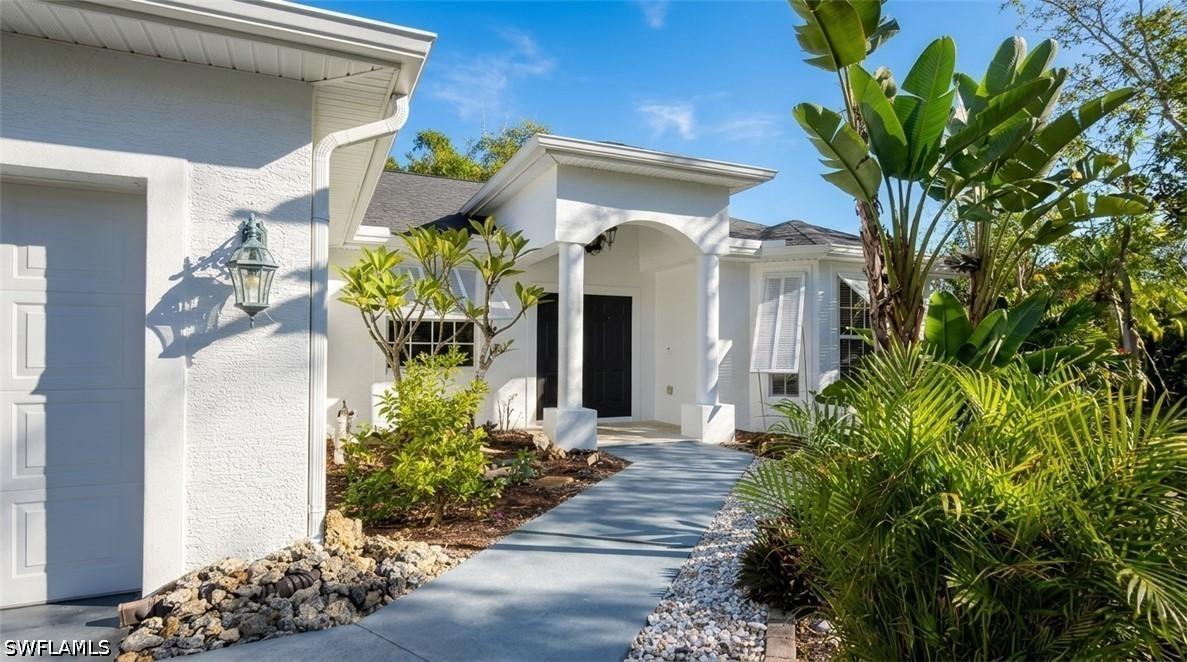 2961 20th Ave., Naples, FL 34120