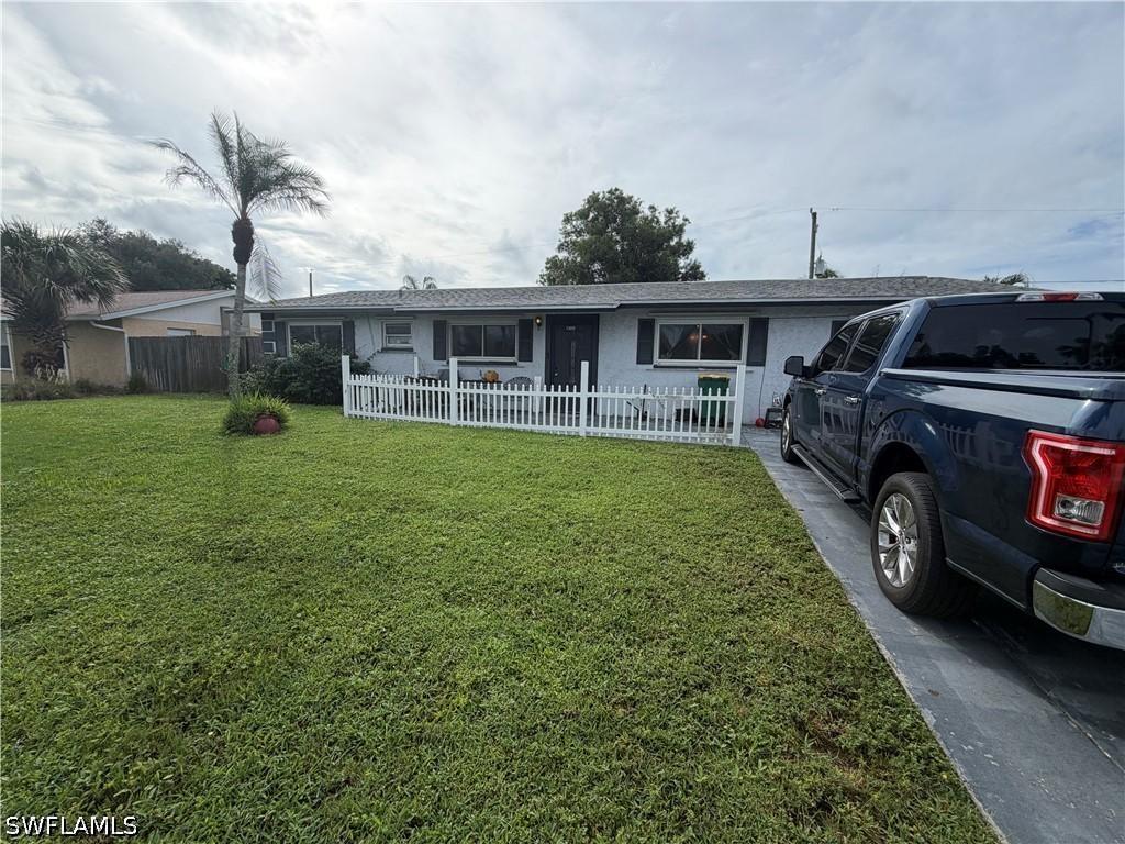 1300 Hernando St., Naples, FL 34103