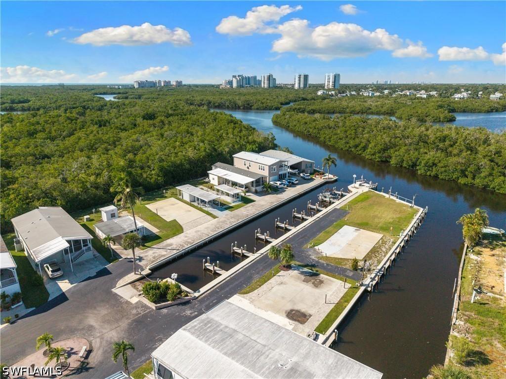 777 Walkerbilt Rd., Naples, FL 34110