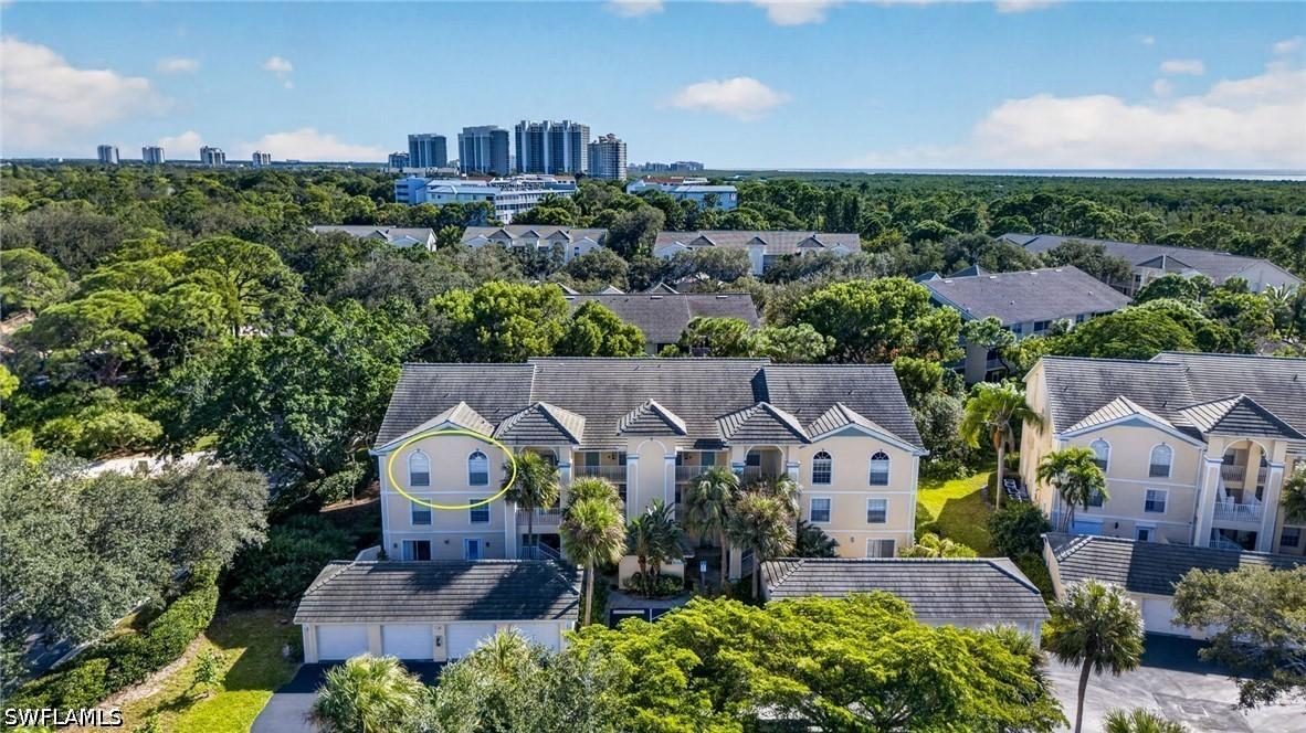 15465 Cedarwood Ln. #301, Naples, FL 34110