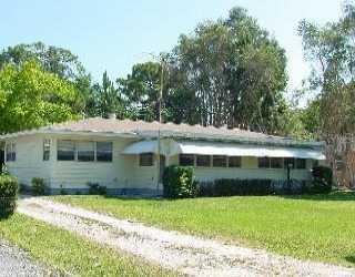 2133 Bay St., Sarasota, FL 34237