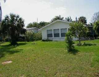 2034 Pine Ter., Sarasota, FL 34231