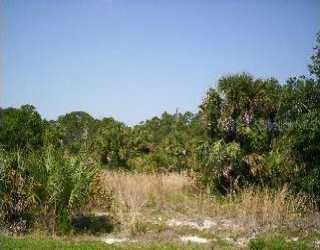 Spice Ln, North Port, FL 34287