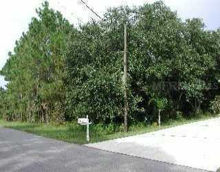 Lagoon Ter., North Port, FL 34286