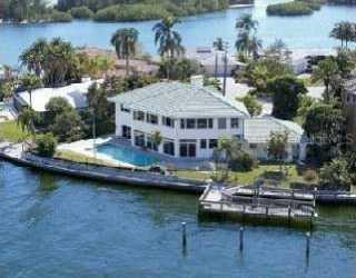 897 Freeling Drive, Sarasota, FL 34242