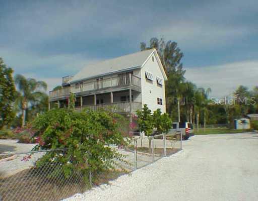 110 Bayshore Rd., Nokomis, FL 34275