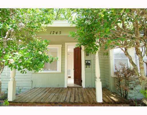 1745 Oak St., Sarasota, FL 34236