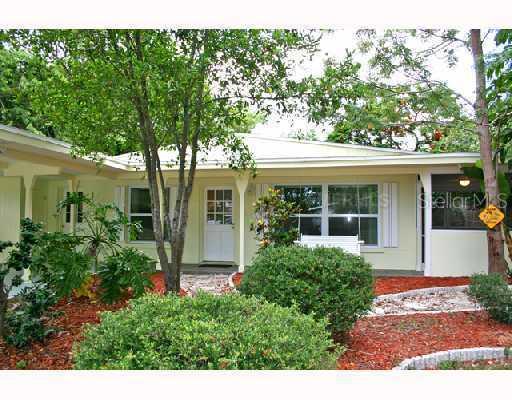 2441 Tangerine Dr., Sarasota, FL 34239
