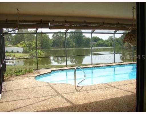 516 E Lake Dr., Sarasota, FL 34232