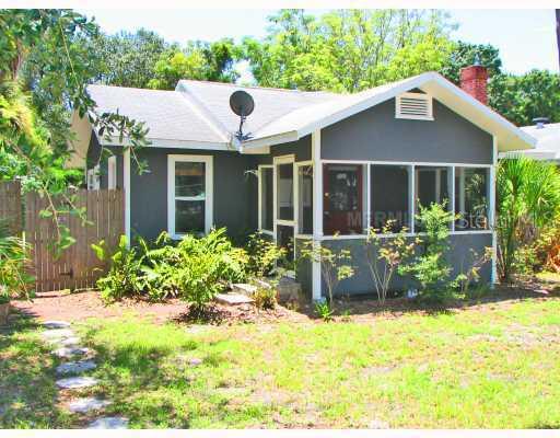 2624 Hawthorne St., Sarasota, FL 34239