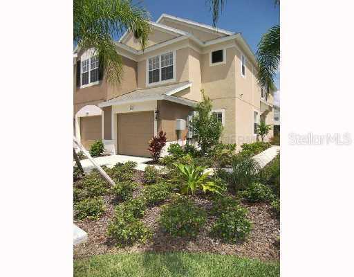 8339 72nd St. #17-4, University Park, FL 34201