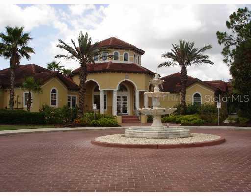 5681 Bentgrass Dr. #212, Sarasota, FL 34235