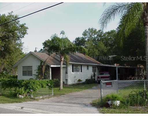 704 E 37th Ave Dr., Bradenton, FL 34208