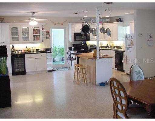 2548 Tulip St., Sarasota, FL 34239