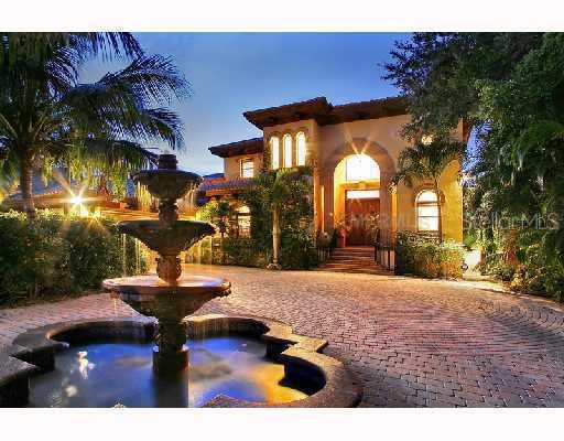 1635 Stanford Ln., Sarasota, FL 34231