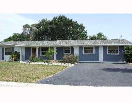 2716 Sunnyside St., Sarasota, FL 34239