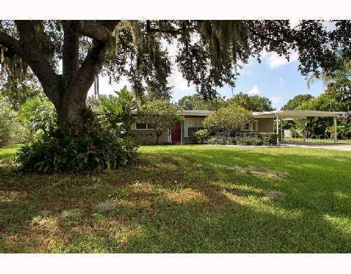 636 W Lake Dr., Sarasota, FL 34232