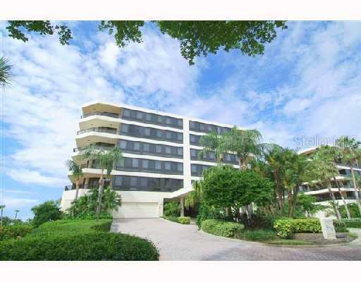 575 Sanctuary Dr. #A204, Longboat Key, FL 34228
