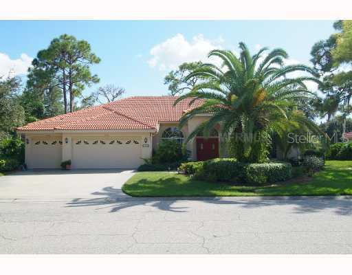 8704 Woodbriar Dr., Sarasota, FL 34238