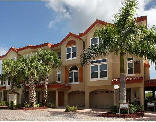 239 17th St. #8, Bradenton Beach, FL 34217