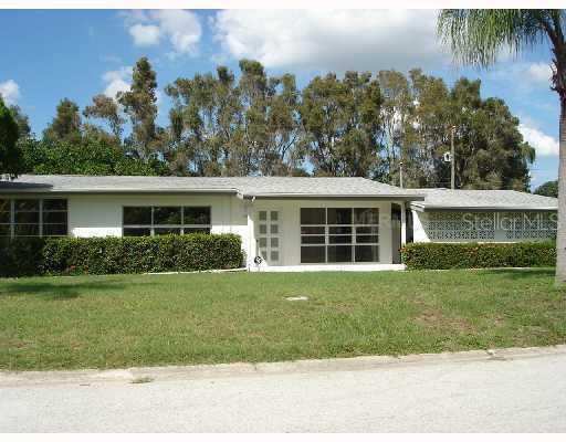 2537 Grove St., Sarasota, FL 34239