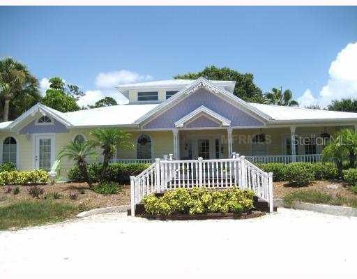 879 Shore Rd., Nokomis, FL 34275