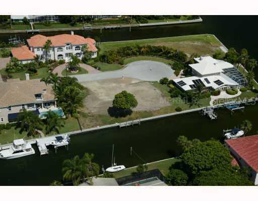 572 Hornblower Lane Ln., Longboat Key, FL 34228