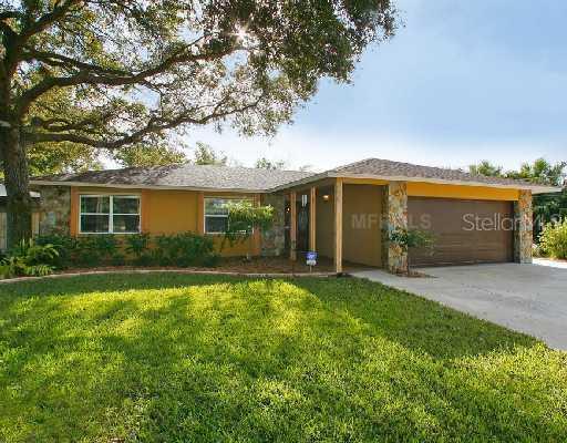 6811 7th Ave Blvd, Bradenton, FL 34209