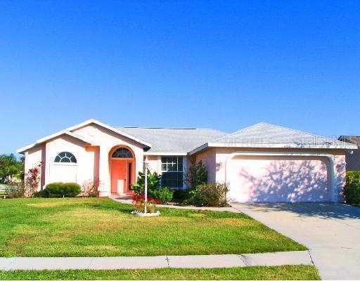 6002 E 60, Palmetto, FL 34221