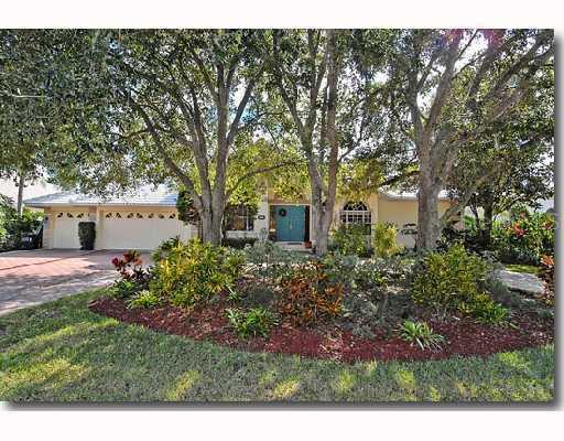 8129 Regents Ct., University Park, FL 34201