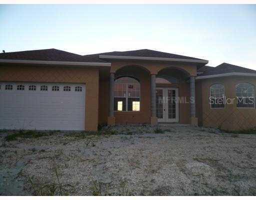 8353 Antwerp Cir., Port Charlotte, FL 33981