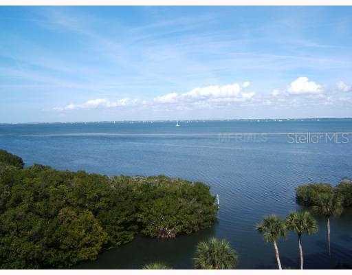 2120 Harbourside Dr. #652, Longboat Key, FL 34228