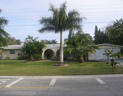 3327 Jaffa Dr., Sarasota, FL 34239