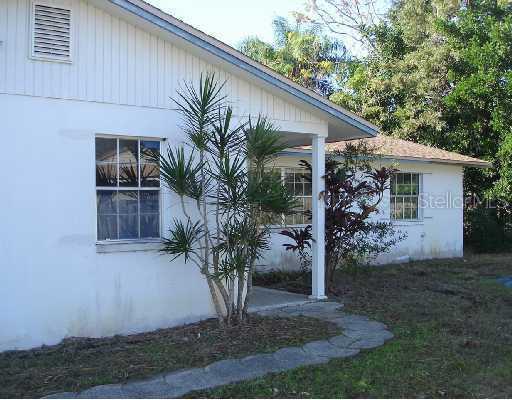 2444 Whippoorwill Cir., Sarasota, FL 34231