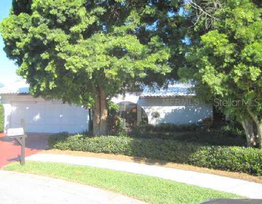 1874 Orangewood Ln., Sarasota, FL 34232