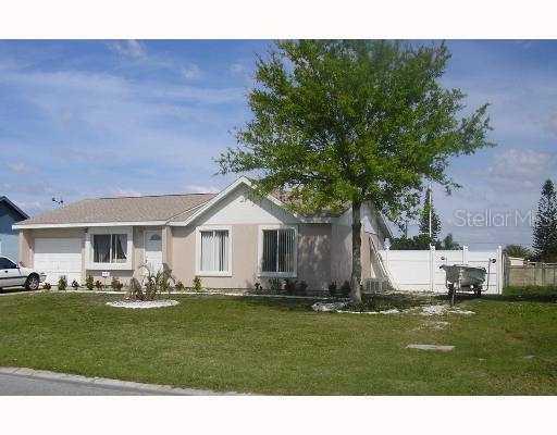 2891 N. Lockwood Meadows Blvd., Sarasota, FL 34234
